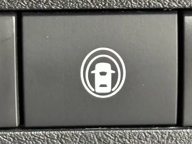 日産 ノート X 福岡県 2022(令4)年 5.6万km オーロラフレアブルーパール 純正ＤＡナビ／フルセグＴＶ　/アラウンドビューモニター　/デジタルインナーミラー　/ＥＴＣ　/前後ドラレコ　/コーナーセンサー　/エマージェンシーブレーキ　/レーンキープ　/ブラインドスポットモニター　/ＬＥＤヘッドライト