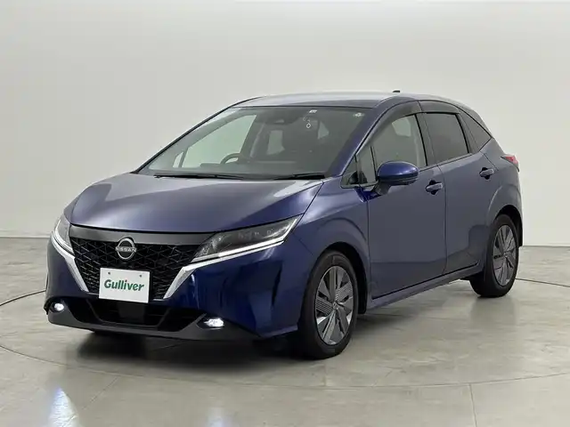 日産 ノート X 福岡県 2022(令4)年 5.6万km オーロラフレアブルーパール 純正ＤＡナビ／フルセグＴＶ　/アラウンドビューモニター　/デジタルインナーミラー　/ＥＴＣ　/前後ドラレコ　/コーナーセンサー　/エマージェンシーブレーキ　/レーンキープ　/ブラインドスポットモニター　/ＬＥＤヘッドライト