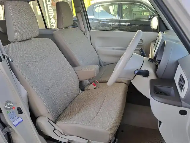 スズキ ラパン G 大阪府 2023(令5)年 0.3万km フォーンベージュM /禁煙車//ワンオーナー車//純正メモリナビ/KXM-E507W//Bluetooth/CD/DVD/USB/iPod//フルセグテレビ//前後ドライブレコーダー//純正フロアマット//アイドリングストップ//オートハイビーム//スマートキー//運転席シートヒーター//後方コーナーセンサー//車線逸脱警報システム//type-c充電ソケット//Wエアバッグ//スペアキー×1//取扱説明書/保証書