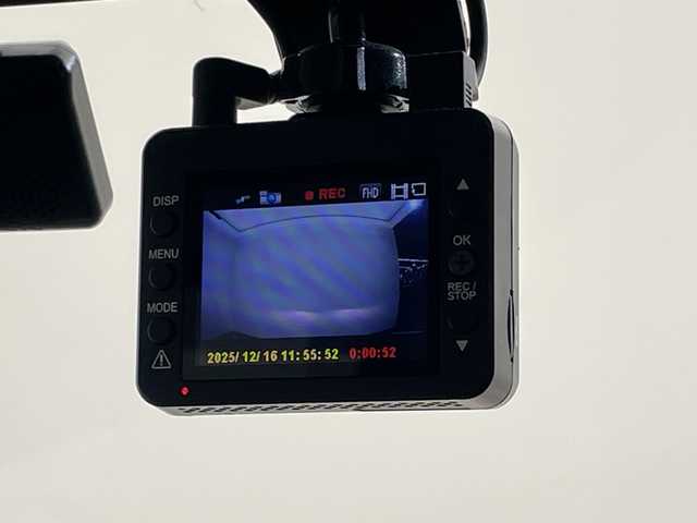 スズキ ソリオ G 愛媛県 2021(令3)年 5.4万km ピュアホワイトP 社外７インチナビ（CN-E330D）/ワンセグTV/バックカメラ/ドライブレコーダー/コーナーセンサー/両側スライドドア/オートライト/オートマチックハイビーム/電動格納ドアミラー/スマートキー/プッシュスタート/禁煙車