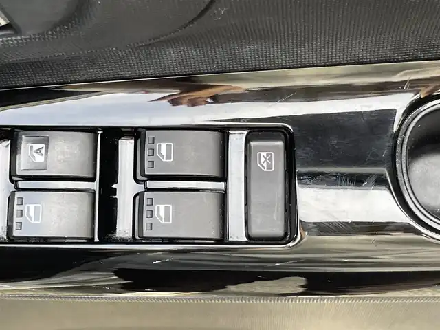 ダイハツ ムーヴ キャンバス G ブラックインテリア リミテッド SAⅢ 福岡県 2019(平31)年 5.1万km スムースグレーマイカメタリック/ファイアークォーツレッドメタリック 2トーン 純正8インチナビ/（AM/FM/CD/DVD/SD/BT/HDMI/フルセグ）/後方コーナーセンサー/衝突軽減ブレーキ/バック+全方位カメラ/ETC/純正前方ドライブレコーダー/純正フロアマット/両側パワースライドドア/ムーヴキャンバス専用純正ホイールキャップ/オートライト/オートハイビーム/LEDヘッドライト/フォグランプ/プッシュスタート/スマートキー/スペアキー/ステアリングスイッチ/純正ドアバイザー/オート電動格納ミラー/PWRモード/保証書・取扱説明書/W+サイドエアバッグ/ISO FIX/アイドリングストップ