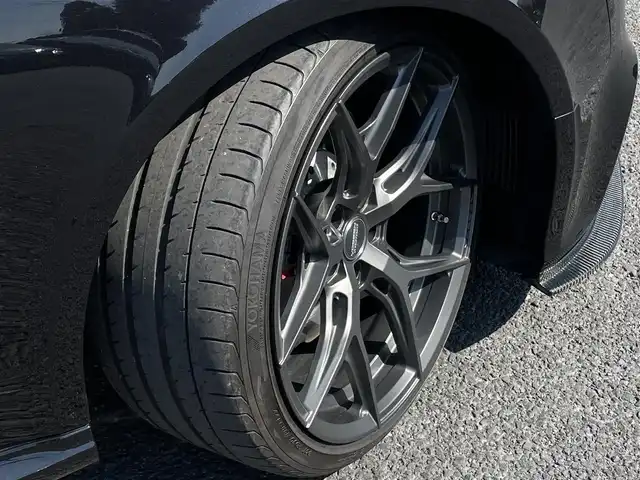 アウディ ＲＳ５ 千葉県 2013(平25)年 6.8万km サテンブラックM 左ハンドル/ＫＷＨＡＳ車高調/ＶＯＳＳＥＮ　ＨＦ５２０インチ鍛造ＡＷ/Ｋ＆Ｎラムエアシステム/カーボンフロントスポイラー/カーボンリアディフューザー/ガラスサンルーフ/バング＆オルフセンオーディオ