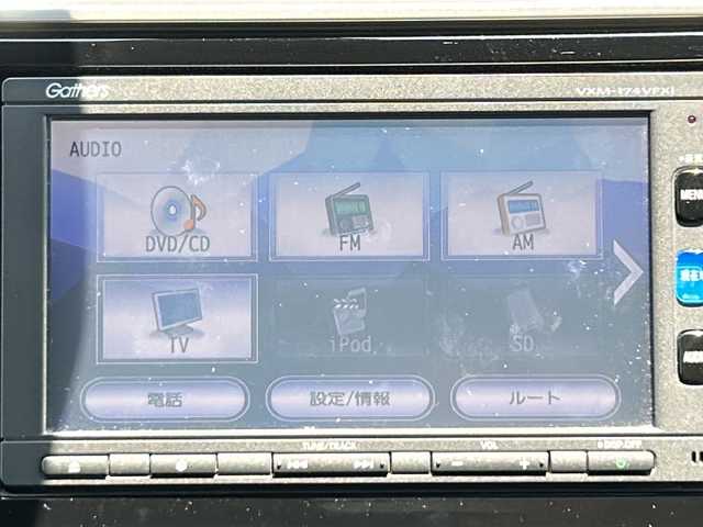 ホンダ フィット 13G Lパッケージ 京都府 2016(平28)年 3.8万km クリスタルブラックパール ワンオーナー/純正ナビ/　(AM/FM/TV/BT/USB/iPod/CD)/バックカメラ/ETC/クルーズコントロール/プッシュスタート/スマートキー/LEDライト/オートライト/純正フロアマット/横滑り防止装置/取扱説明書/保証書/ドアバイザー