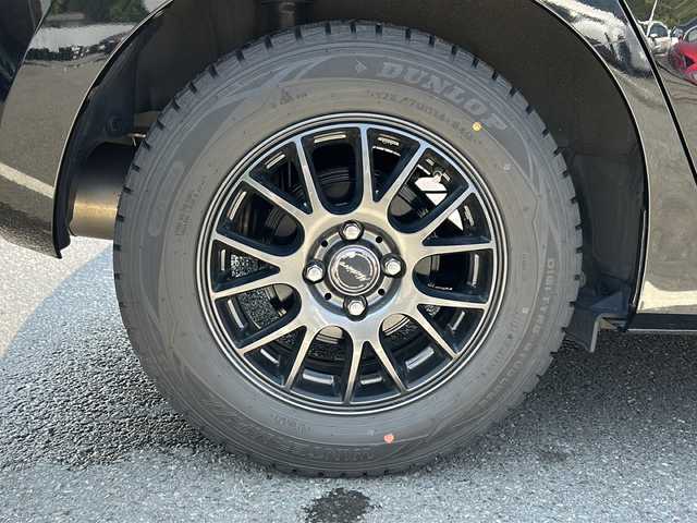 ホンダ フィット 13G Lパッケージ 京都府 2016(平28)年 3.8万km クリスタルブラックパール ワンオーナー/純正ナビ/　(AM/FM/TV/BT/USB/iPod/CD)/バックカメラ/ETC/クルーズコントロール/プッシュスタート/スマートキー/LEDライト/オートライト/純正フロアマット/横滑り防止装置/取扱説明書/保証書/ドアバイザー