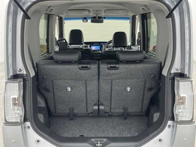 ダイハツ タント カスタム RS トップED SA Ⅲ 岡山県 2018(平30)年 5.3万km ブライトシルバーメタリック 純正ナビ/【ナビ/フルセグ/Bluetooth/DVD/CD】	/バックカメラ	/オートハイビーム	/LEDヘッドライト（AUTO機能付き）	/ETC	/運転席シートヒーター		/衝突軽減ブレーキシステム	/車線逸脱防止システム	/横滑り防止装置	/社外ドライブレコーダー（前後）	/純正15インチアルミ/純正フロアマット	/ステアリングスイッチ	/チルトステアリング/ウィンカーミラー/ドアバイザー/プッシュスタート	/スマートキー×2	/ナビ取扱説明書