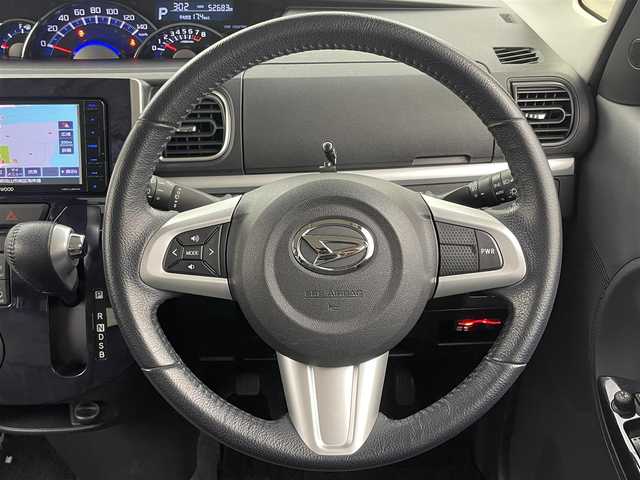 ダイハツ タント カスタム RS トップED SA Ⅲ 岡山県 2018(平30)年 5.3万km ブライトシルバーメタリック 純正ナビ/【ナビ/フルセグ/Bluetooth/DVD/CD】	/バックカメラ	/オートハイビーム	/LEDヘッドライト（AUTO機能付き）	/ETC	/運転席シートヒーター		/衝突軽減ブレーキシステム	/車線逸脱防止システム	/横滑り防止装置	/社外ドライブレコーダー（前後）	/純正15インチアルミ/純正フロアマット	/ステアリングスイッチ	/チルトステアリング/ウィンカーミラー/ドアバイザー/プッシュスタート	/スマートキー×2	/ナビ取扱説明書