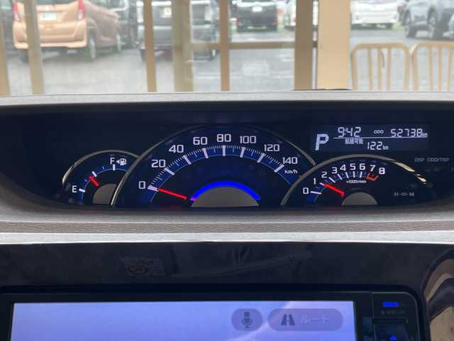 ダイハツ タント カスタム RS トップED SA Ⅲ 埼玉県 2018(平30)年 5.3万km ブライトシルバーメタリック スマートアシスト /メモリナビ /　　CD/DVD/BT/フルセグ/バックカメラ /両側パワースライドドア /LEDオートライト /ハーフレザーシート /シートヒーター /純正15インチアルミホイール /ステアリングスイッチ　/禁煙車