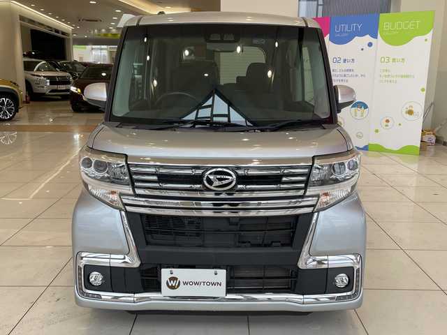 ダイハツ タント カスタム RS トップED SA Ⅲ 埼玉県 2018(平30)年 5.3万km ブライトシルバーメタリック スマートアシスト /メモリナビ /　　CD/DVD/BT/フルセグ/バックカメラ /両側パワースライドドア /LEDオートライト /ハーフレザーシート /シートヒーター /純正15インチアルミホイール /ステアリングスイッチ　/禁煙車