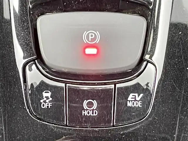 トヨタ Ｃ－ＨＲ G 千葉県 2019(平31)年 2.5万km ブラックマイカ セーフティセンスP/（衝突回避支援パッケージ）/・プリクラッシュセーフティシステム/・レーンディパーチャーアラート/・オートマチックハイビーム/・レーダークルーズコントロール/ブラインドスポットモニター/純正9インチメモリーナビ/・フルセグTV/・Bluetooth接続/・CD/DVD再生機能/バックカメラ/前後コーナーセンサー/LEDヘッドライト/スマートキー/社外20インチアルミホイール(WALD)/社外フルエアロ(WALD)