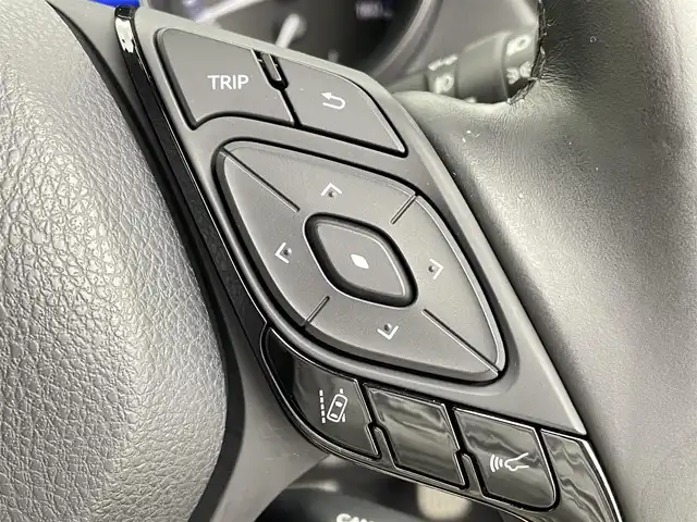 トヨタ Ｃ－ＨＲ G 千葉県 2019(平31)年 2.5万km ブラックマイカ セーフティセンスP/（衝突回避支援パッケージ）/・プリクラッシュセーフティシステム/・レーンディパーチャーアラート/・オートマチックハイビーム/・レーダークルーズコントロール/ブラインドスポットモニター/純正9インチメモリーナビ/・フルセグTV/・Bluetooth接続/・CD/DVD再生機能/バックカメラ/前後コーナーセンサー/LEDヘッドライト/スマートキー/社外20インチアルミホイール(WALD)/社外フルエアロ(WALD)