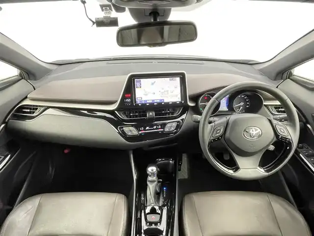 トヨタ Ｃ－ＨＲ G 千葉県 2019(平31)年 2.5万km ブラックマイカ セーフティセンスP/（衝突回避支援パッケージ）/・プリクラッシュセーフティシステム/・レーンディパーチャーアラート/・オートマチックハイビーム/・レーダークルーズコントロール/ブラインドスポットモニター/純正9インチメモリーナビ/・フルセグTV/・Bluetooth接続/・CD/DVD再生機能/バックカメラ/前後コーナーセンサー/LEDヘッドライト/スマートキー/社外20インチアルミホイール(WALD)/社外フルエアロ(WALD)