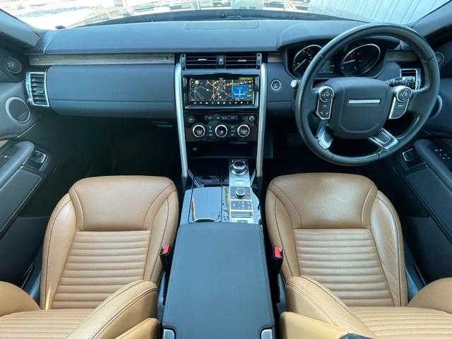 ランドローバー ランドローバー ディスカバリー HSE 埼玉県 2018(平30)年 5.6万km サントリーニ・ブラック ４WD/ターボ/純正ナビ/全方位カメラ/MERIDIANサウンドシステム/Bluetooth/CD/DVD/ETC/パワーシート/シートメモリー/シートヒーター/電動格納シート/パワーバックドア/ドライブレコーダー/LEDヘッドライト/バックフォグ/オートライト/オートマチックハイビーム