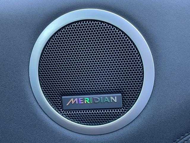 ランドローバー ランドローバー ディスカバリー HSE 埼玉県 2018(平30)年 5.6万km サントリーニ・ブラック ４WD/ターボ/純正ナビ/全方位カメラ/MERIDIANサウンドシステム/Bluetooth/CD/DVD/ETC/パワーシート/シートメモリー/シートヒーター/電動格納シート/パワーバックドア/ドライブレコーダー/LEDヘッドライト/バックフォグ/オートライト/オートマチックハイビーム