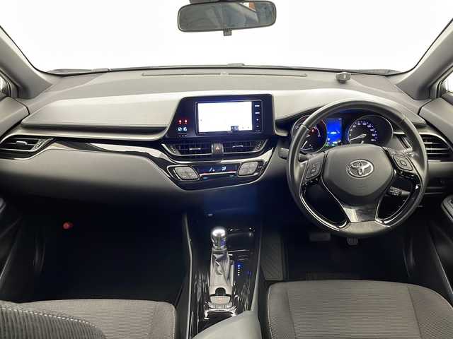 トヨタ Ｃ－ＨＲ S 宮崎県 2017(平29)年 4.2万km メタルストリームM 禁煙車/トヨタセーフティセンス/社外ナビTV/（AVN-P10W/Bluetooth/FMAM/フルセグTV)/社外バックカメラ/社外ETC/純正モデリスタエアロ/純正17インチアルミ/純正フロアマット/アダプティブクルーズコントロール/プリクラッシュセーフティ/レーンディパーチャーアラート/オートマチックハイビーム/電子パーキング/オートホールド/デュアルオートエアコン/本革巻ハンドル/オート電動格納ミラー/スマートキー/プッシュエンジンスタート/スペアキー/新車時保証書