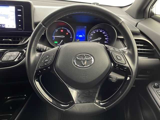 トヨタ Ｃ－ＨＲ S 宮崎県 2017(平29)年 4.2万km メタルストリームM 禁煙車/トヨタセーフティセンス/社外ナビTV/（AVN-P10W/Bluetooth/FMAM/フルセグTV)/社外バックカメラ/社外ETC/純正モデリスタエアロ/純正17インチアルミ/純正フロアマット/アダプティブクルーズコントロール/プリクラッシュセーフティ/レーンディパーチャーアラート/オートマチックハイビーム/電子パーキング/オートホールド/デュアルオートエアコン/本革巻ハンドル/オート電動格納ミラー/スマートキー/プッシュエンジンスタート/スペアキー/新車時保証書