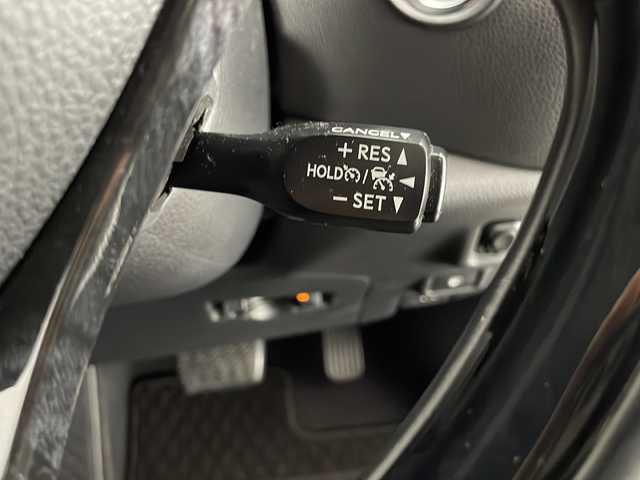 トヨタ Ｃ－ＨＲ S 宮崎県 2017(平29)年 4.2万km メタルストリームM 禁煙車/トヨタセーフティセンス/社外ナビTV/（AVN-P10W/Bluetooth/FMAM/フルセグTV)/社外バックカメラ/社外ETC/純正モデリスタエアロ/純正17インチアルミ/純正フロアマット/アダプティブクルーズコントロール/プリクラッシュセーフティ/レーンディパーチャーアラート/オートマチックハイビーム/電子パーキング/オートホールド/デュアルオートエアコン/本革巻ハンドル/オート電動格納ミラー/スマートキー/プッシュエンジンスタート/スペアキー/新車時保証書