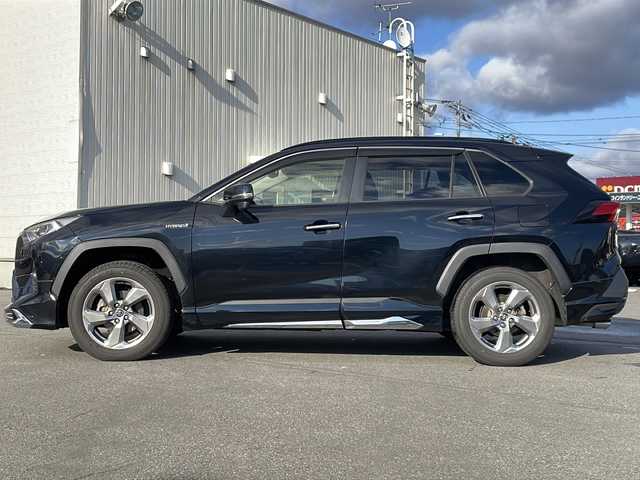 トヨタ ＲＡＶ４ ハイブリットG 道北・旭川 2019(令1)年 6.9万km アティチュードブラックマイカ /4WD//禁煙車//ワンオーナー//寒冷地仕様//モデリスタエアロ//純正SDナビ//CD/DVD/SD/MSV/BT/フルセグ//パワーバックドア//バックカメラ//トヨタセーフティセンス//PCS/ACC/LTA/BSM/RCTA/PKSB/RSA//クリアランスソナー//運転席メモリ付きパワーシート//合皮シート//シートヒーター//ステアリングヒーター//オートハイビーム//オートライト//LEDヘッドライト//フォグライト//リアフォグ//ドライブレコーダー//ビルトインETC//純正スマートキー一体型エンジンスターター//TVキャンセラー//オートリトラミラー//フロントデアイサー//純正フロアマット//ドアバイザー//ルーフレール//社外AW冬タイヤ積み込み//保証書//取説