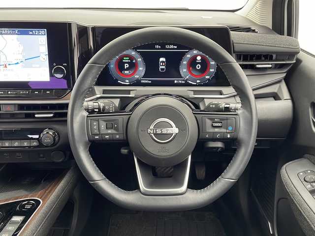 日産 オーラ G レザーエディション 千葉県 2024(令6)年 2万km ピュアホワイトパール / スーパーブラック 2トーン プロパイロット/純正メーカーナビ/BT フルセグ Carplay HDMI/全方位カメラ/ETC2.0/BOSEサウンド/衝突軽減ブレーキ/レーダークルーズコントロール/レーンキープアシスト/前後コーナーセンサー/ブラックレシート/ドライブレコーダー/ワイヤレス充電/デジタルインナーミラー/ブラインドスポットモニター/純正フロアマット/LEDヘッドライト/オートライト/スマートキー/プッシュスタート