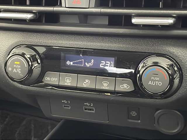 日産 オーラ G レザーエディション 千葉県 2024(令6)年 2万km ピュアホワイトパール / スーパーブラック 2トーン プロパイロット/純正メーカーナビ/BT フルセグ Carplay HDMI/全方位カメラ/ETC2.0/BOSEサウンド/衝突軽減ブレーキ/レーダークルーズコントロール/レーンキープアシスト/前後コーナーセンサー/ブラックレシート/ドライブレコーダー/ワイヤレス充電/デジタルインナーミラー/ブラインドスポットモニター/純正フロアマット/LEDヘッドライト/オートライト/スマートキー/プッシュスタート