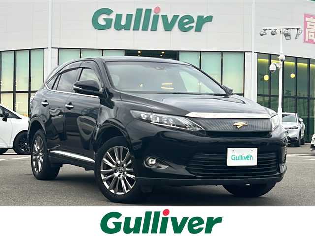 トヨタ ハリアー プレミアム 佐賀県 2016(平28)年 5.7万km ブラック アルパイン9インチメモリーナビゲーション/・フルセグTV/CD/DVD/SD/Bluetooth/バックカメラ/前方ドライブレコーダー/ビルトインETC/パワーバックドア/ハーフレザーシート/D席パワーシート/ISOFIX対応/木目調革巻きステアリング/ステアリングリモコン/純正18インチアルミホイール/純正LEDヘッドライト/・オートマチックハイビーム/純正LEDフォグランプ/純正フロアマット/純正ドアバイザ―/スペアキー１本/クルーズコントロール/レーンディパーチャーアラート/プリクラッシュセーフティ