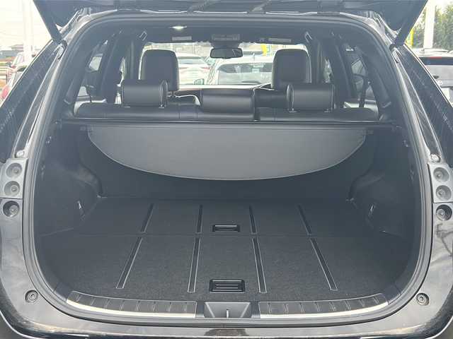 トヨタ ハリアー プレミアム 佐賀県 2016(平28)年 5.7万km ブラック アルパイン9インチメモリーナビゲーション/・フルセグTV/CD/DVD/SD/Bluetooth/バックカメラ/前方ドライブレコーダー/ビルトインETC/パワーバックドア/ハーフレザーシート/D席パワーシート/ISOFIX対応/木目調革巻きステアリング/ステアリングリモコン/純正18インチアルミホイール/純正LEDヘッドライト/・オートマチックハイビーム/純正LEDフォグランプ/純正フロアマット/純正ドアバイザ―/スペアキー１本/クルーズコントロール/レーンディパーチャーアラート/プリクラッシュセーフティ