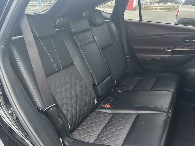 トヨタ ハリアー プレミアム 佐賀県 2016(平28)年 5.7万km ブラック アルパイン9インチメモリーナビゲーション/・フルセグTV/CD/DVD/SD/Bluetooth/バックカメラ/前方ドライブレコーダー/ビルトインETC/パワーバックドア/ハーフレザーシート/D席パワーシート/ISOFIX対応/木目調革巻きステアリング/ステアリングリモコン/純正18インチアルミホイール/純正LEDヘッドライト/・オートマチックハイビーム/純正LEDフォグランプ/純正フロアマット/純正ドアバイザ―/スペアキー１本/クルーズコントロール/レーンディパーチャーアラート/プリクラッシュセーフティ