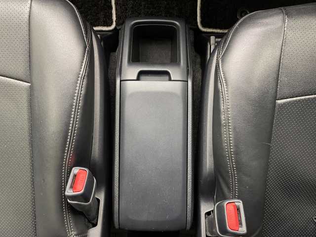 トヨタ ヴォクシー ハイブリッド ZS 煌Ⅱ 新潟県 2019(平31)年 7万km ブラック ALPAINE11型ナビ/BT/CD/DVD/フルセグ/ALPAINE12.8型フリップダウンモニター/バックカメラ/ドライブレコーダー前/トヨタセーフティセンス/コーナーセンサー前後/両側パワースライドドア/LEDヘッドライト/フォグランプ/純正フロアマット/シートヒーター/モデリスタエアロ