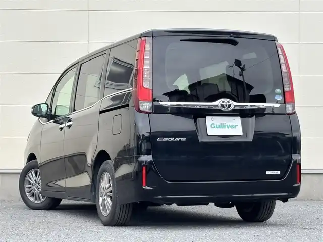 トヨタ エスクァイア Gi 茨城県 2014(平26)年 7.4万km ブラック 純正ナビ/ (AM/FM/CD/Bluetooth/フルセグTV)/バックカメラ/フリップダウンモニター/クルーズコントロール/スペアキー/ビルトインETC/ドライブレコーダー(前後)/両側パワースライドドア/シートヒーター/オートライト/衝突被害軽減ブレーキ/純正アルミホイール/純正フロアマット