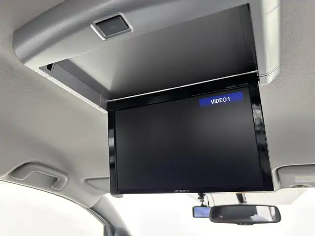 トヨタ エスクァイア Gi 茨城県 2014(平26)年 7.4万km ブラック 純正ナビ/ (AM/FM/CD/Bluetooth/フルセグTV)/バックカメラ/フリップダウンモニター/クルーズコントロール/スペアキー/ビルトインETC/ドライブレコーダー(前後)/両側パワースライドドア/シートヒーター/オートライト/衝突被害軽減ブレーキ/純正アルミホイール/純正フロアマット