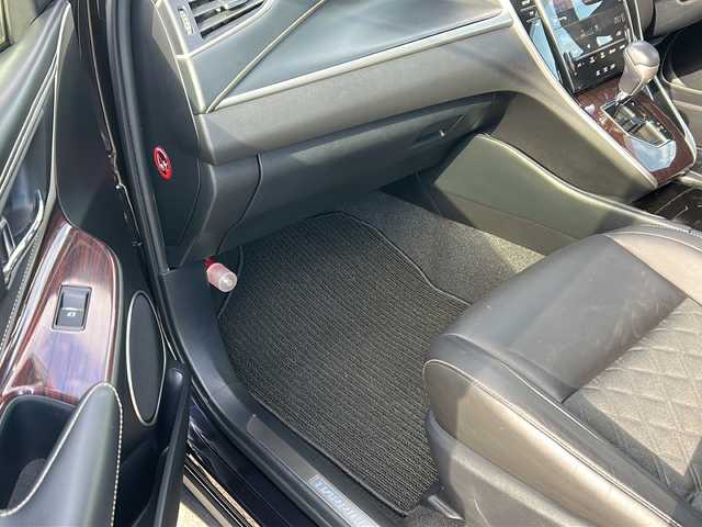 トヨタ ハリアー ハイブリッド プレミアム 秋田県 2014(平26)年 7.6万km スパークリングブラックパールクリスタルシャイン 4WD/純正SDナビ/Bluetooth、CD/DVD、フルセグTV）/バックカメラ/ETC/クルーズコントロール/パワーバックドア/D席パワーシート/ハーフレザーシート/純正リアスポイラー/純正18インチAW/取説/スペアキー