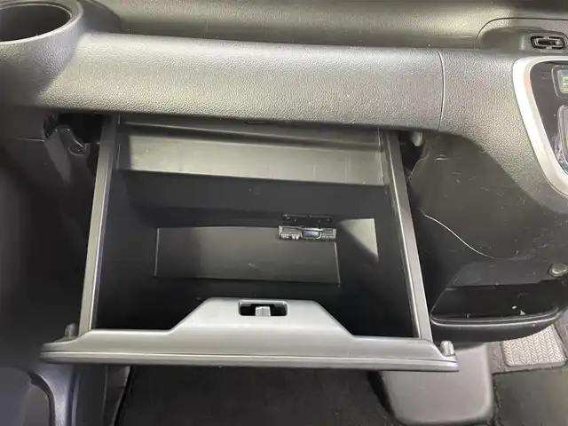 ホンダ Ｎ ＢＯＸ G Lパッケージ 福井県 2015(平27)年 7.7万km スマートブラック 社外SDナビ/AM/FM/CD/DVD/Bluetooth/フルセグTV/バックカメラ/ETC/片側パワースライドドア/横滑り防止装置/ハロゲンヘッドライト/スマートキー/プッシュスタート/電動格納ミラー/社外14インチAW/ドアバイザー