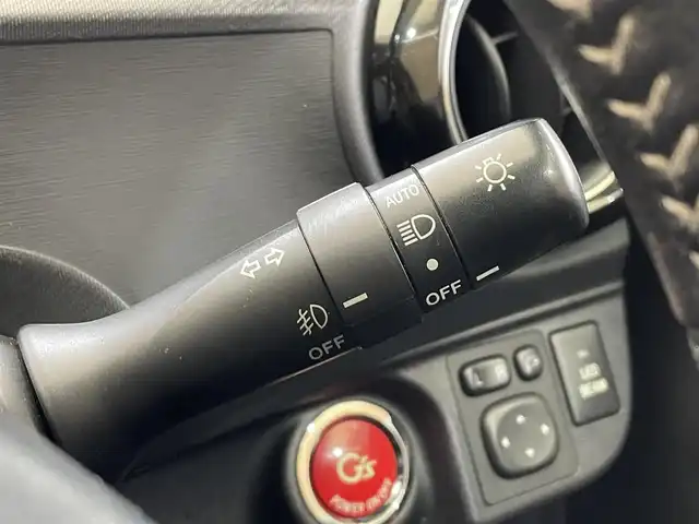 トヨタ アクア G G’s 岩手県 2016(平28)年 3.4万km ライムホワイトパールクリスタルシャイン ワンオーナー/専用エクステリア・インテリア/専用チューニングサスペンション/専用スポーツシート/トヨタセーフティセンスC/プリクラッシュセーフティ(ソフトウェアアップデート済)/レーンディパーチャーアラート/オートマチックハイビーム/先行車発進告知機能/クルーズコントロール/横滑り防止装置/前席シートヒーター/インテリアイルミネーション/純正ナビ/フルセグTV/バックカメラ/ETC2.0/オートエアコン/LEDヘッドランプ/フォグランプ/専用１７インチアルミホイール/専用フロアマット