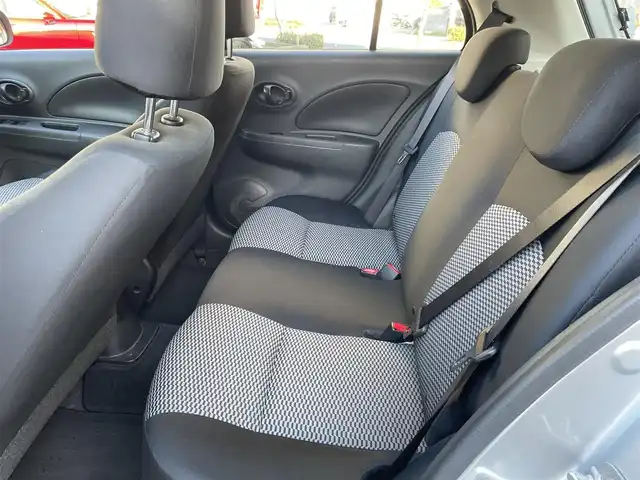 日産 マーチ 12S 和歌山県 2019(令1)年 5.5万km ブリリアントシルバー ドライブレコーダー/キーレス