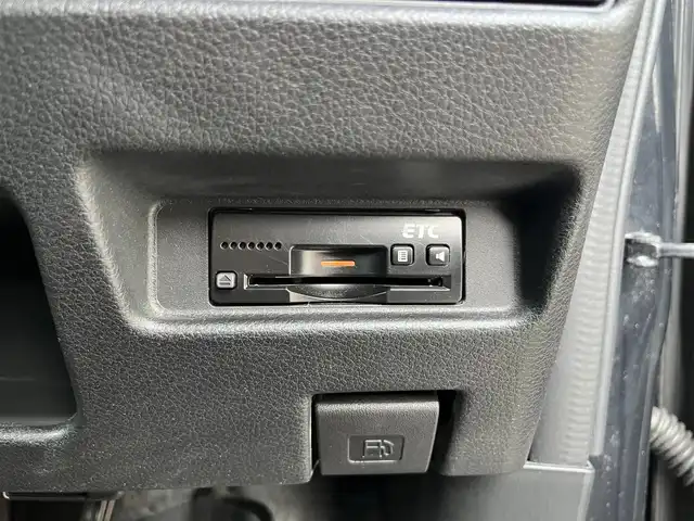 スズキ スペーシア カスタム HYBRID XS 高知県 2018(平30)年 6.2万km ブルーイッシュブラックパール3 純正ナビ/　Bluetooth/フルセグ/　CD/DVD/AM/FM/ドライブレコーダー/ビルトインETC/両側パワースライドドア/LEDヘッドライト/コーナーセンサー/ベンチシート/プッシュスタート/スマートキー/スペアキー/アイドリングストップ/ハーフレザー/シートヒーター/純正フロアマット/純正15インチアルミホイール/オートライト/衝突被害軽減システム/盗難防止装置