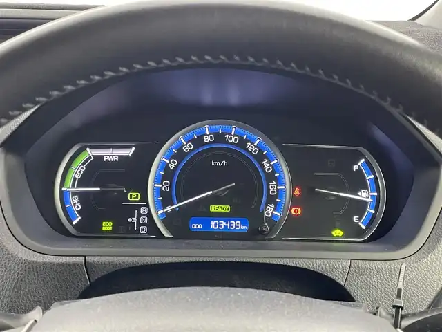 トヨタ ノア ハイブリッド G 埼玉県 2014(平26)年 10.4万km ホワイトパールクリスタルシャイン 純正９インチナビ　フリップダウンモニター　バックカメラ　両側パワースライドドア　ビルトインＥＴＣ　ワイヤレス充電　純正アルミ　スマートキー　オートライト　ＬＥＤライト　ＣＤ　ＤＶＤ　地デジフルセグＴＶ