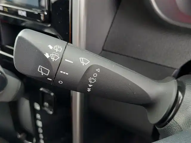 トヨタ タンク カスタムG 東京都 2019(平31)年 4.5万km ブラックマイカメタリック/ファイアークォーツレッドメタリック 純正9インチナビ/フルセグ/バックカメラ/ビルトインETC/ドライブレコーダー/両側パワースライドドア/クルーズコントロール/オートマチックハイビーム/衝突軽減ブレーキ/レーンキープアシスト/コーナーセンサー/スマートキー/純正14インチAW