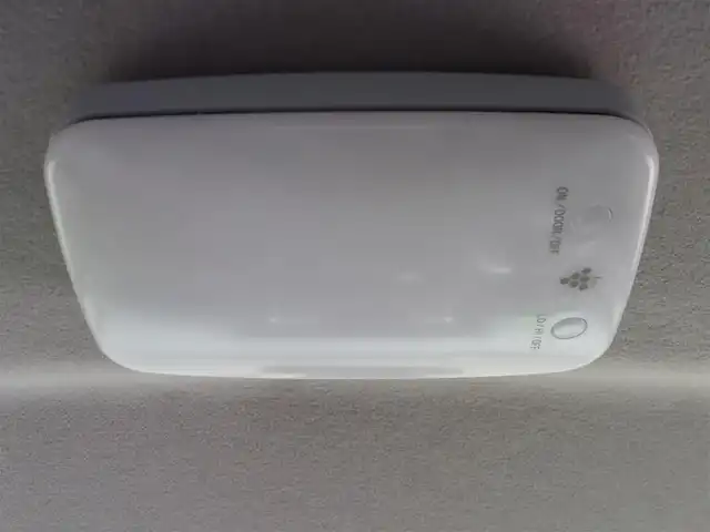 トヨタ タンク カスタムG 東京都 2019(平31)年 4.5万km ブラックマイカメタリック/ファイアークォーツレッドメタリック 純正9インチナビ/フルセグ/バックカメラ/ビルトインETC/ドライブレコーダー/両側パワースライドドア/クルーズコントロール/オートマチックハイビーム/衝突軽減ブレーキ/レーンキープアシスト/コーナーセンサー/スマートキー/純正14インチAW