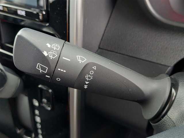 トヨタ タンク カスタムG 東京都 2019(平31)年 4.5万km ブラックマイカメタリック/ファイアークォーツレッドメタリック 純正9インチナビ/フルセグ/バックカメラ/ビルトインETC/ドライブレコーダー/両側パワースライドドア/クルーズコントロール/オートマチックハイビーム/衝突軽減ブレーキ/レーンキープアシスト/コーナーセンサー/スマートキー/純正14インチAW