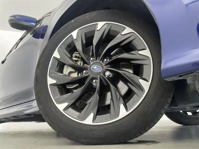 スバル レヴォーグ 1．8GT EX 群馬県 2022(令4)年 3.8万km 青 11.6インチセンターインフォメーションディスプレイ/・AM/FM/AUX/USB/フルセグTV/・AppleCarPlay/AndroidAuto/12.3インチフル液晶メーター/アイサイトX/・アイサイトXテクノロジー(高度運転支援システム)/　・渋滞時ハンズオフアシスト/渋滞時発進アシスト/　・アクティブレーンチェンジアシスト/　・カーブ前速度制御/料金所前速度制御/　・ドライバー異常時対応システム/・アイサイトコアテクノロジー/　・プリクラッシュブレーキ/　・緊急時プリクラッシュステアリング/　・後退時ブレーキアシスト/　・AT誤発進/誤後進抑制制御/　・ツーリングアシスト/　・全車速追従機能付クルーズコントロール/　・車線逸脱警報/ふらつき警報/先行車発進お知らせ機能/アイサイトセイフティプラス/・運転支援テクノロジー/　・スバルリアビークルディテクション(後側方警戒支援システム)/　・エマージェンシーレーンキープアシスト/　・アレイ式アダプティブドライビングビーム/・視界拡張テクノロジー/　・デジタルマルチビューモニター(フロント/サイド/リヤカメラ)/　・前側方警戒アシスト/前席シートヒーター/運転席パワーシート