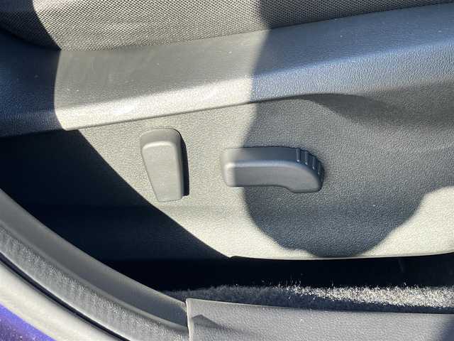 スバル レヴォーグ 1．8GT EX 道南・函館 2022(令4)年 3.8万km 青 ・11.6インチセンターインフォメーションディスプレイ/・フルセグTV/・デジタルマルチビューモニター(フロント/サイド/リヤカメラ)/・プリクラッシュセーフティ/・AT誤発進抑制制御/・誤後進抑制制御/・全車速追従機能付クルーズコントロール/・エマージェンシーレーンキープアシスト/・アダプティブドライビングビーム/・前席シートヒーター/・運転席パワーシート/・LEDヘッドライト/・オートライト/・スマートキー/・エンジンプッシュスタート