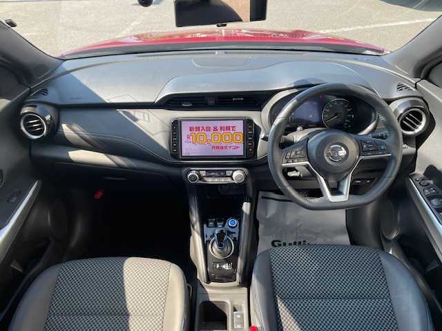 日産 キックス X 長崎県 2020(令2)年 8.9万km ラディアントレッド/ピュアブラック 2トーン 純正メモリーナビ/CD/DVD/BT/USB/フルセグTV/アラウンドビューモニター/エマージェンシーブレーキ/プロパイロット/ステアリングスイッチ/合皮ハーフレザーシート/前席シートヒーター/ステアリングヒーター/デジタルインナーミラー/360度ドライブレコーダー/ルーフレール/ETC/スマートキー×2