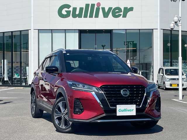 日産 キックス X 長崎県 2020(令2)年 8.9万km ラディアントレッド/ピュアブラック 2トーン 純正メモリーナビ/CD/DVD/BT/USB/フルセグTV/アラウンドビューモニター/エマージェンシーブレーキ/プロパイロット/ステアリングスイッチ/合皮ハーフレザーシート/前席シートヒーター/ステアリングヒーター/デジタルインナーミラー/360度ドライブレコーダー/ルーフレール/ETC/スマートキー×2