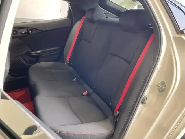 ホンダ シビック タイプR 岐阜県 2019(令1)年 2.8万km チャンピオンシップホワイト ワンオーナー/6速マニュアルシフト/bluetooth/CD/DVD/フルセグテレビ視聴可能ナビ/バックカメラ/ビルトインETC/電動パーキングブレーキ/bremboブレーキキャリパー/無限リアスポイラー/純正フロアマット/純正20インチアルミホイール
