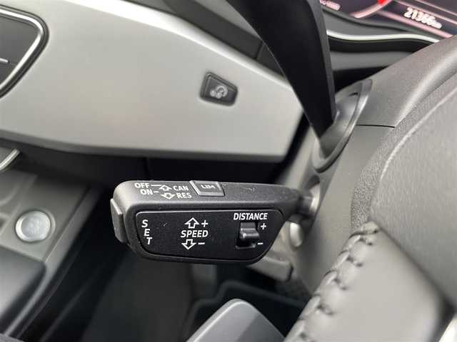 アウディ Ａ４ アバント 2．0 TFSI 東京都 2016(平28)年 2.2万km 白 ワンオーナー/純正ナビ/　DVD/CD/Bluetooth/フルセグTV/バックカメラ/アダプティブクルーズコントロール/プレセンスシティ/アクティブレーンアシスト/マトリクスLEDヘッドライトパッケージ/オートライト/パワーバックドア/パワーシート/純正17インチアルミホイール/パドルシフト/ステアリングスイッチ/電動格納ミラー/ウインカーミラー/横すべり防止/アイドリングストップ/フロアマット/スペアキー/保証書/取扱説明書