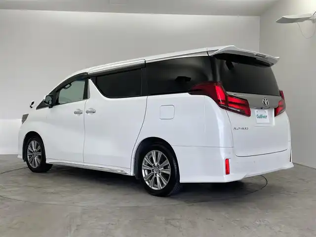 トヨタ アルファード S タイプゴールド 埼玉県 2020(令2)年 4.9万km ホワイトパールクリスタルシャイン サンルーフ　純正ディスプレイオーディオ　フリップダウンモニター　バックカメラ　ＤＶＤ再生　三眼ＬＥＤ　レーダークルーズコントロール　ビルトインＥＴＣ　ＡＣ１００Ｖ　純正ホイール　オートライト　ＴＶ