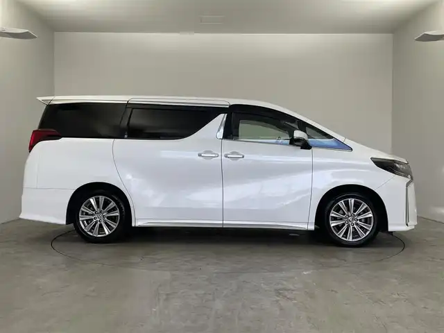 トヨタ アルファード S タイプゴールド 埼玉県 2020(令2)年 4.9万km ホワイトパールクリスタルシャイン サンルーフ　純正ディスプレイオーディオ　フリップダウンモニター　バックカメラ　ＤＶＤ再生　三眼ＬＥＤ　レーダークルーズコントロール　ビルトインＥＴＣ　ＡＣ１００Ｖ　純正ホイール　オートライト　ＴＶ