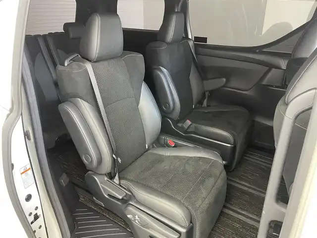 トヨタ アルファード S タイプゴールド 埼玉県 2020(令2)年 4.9万km ホワイトパールクリスタルシャイン サンルーフ　純正ディスプレイオーディオ　フリップダウンモニター　バックカメラ　ＤＶＤ再生　三眼ＬＥＤ　レーダークルーズコントロール　ビルトインＥＴＣ　ＡＣ１００Ｖ　純正ホイール　オートライト　ＴＶ