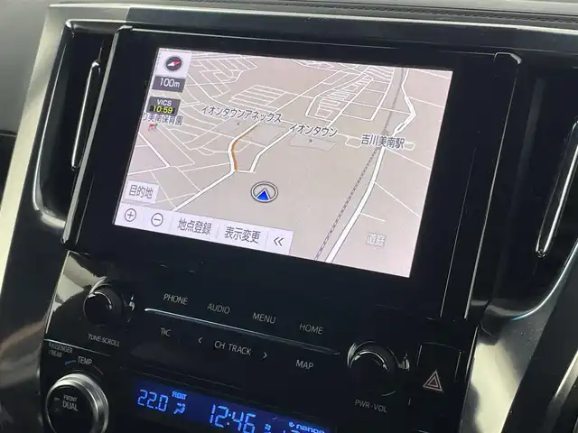 トヨタ アルファード S タイプゴールド 埼玉県 2020(令2)年 4.9万km ホワイトパールクリスタルシャイン サンルーフ　純正ディスプレイオーディオ　フリップダウンモニター　バックカメラ　ＤＶＤ再生　三眼ＬＥＤ　レーダークルーズコントロール　ビルトインＥＴＣ　ＡＣ１００Ｖ　純正ホイール　オートライト　ＴＶ