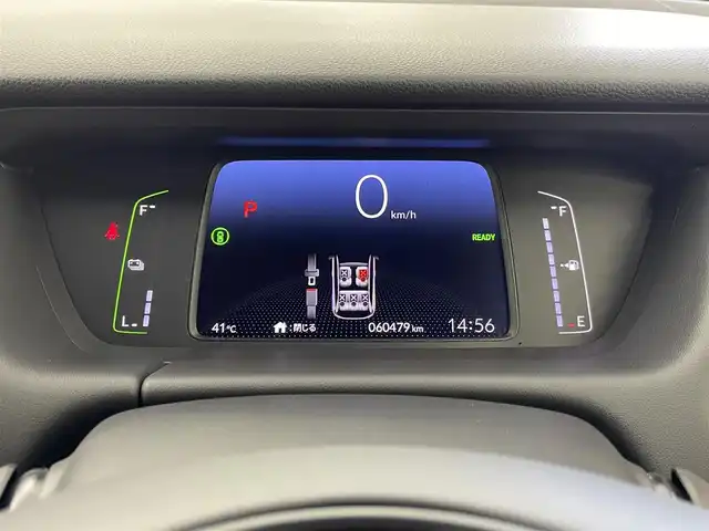 ホンダ フィット e:HEVホーム 群馬県 2022(令4)年 6.1万km プラチナホワイトパール 純正７インチナビ　バックカメラ　アダプティブクルーズコントロール　ＬＥＤライト　ＡＨＢ　ハーフレザーシート　ステアリングリモコン　走行運転支援　オートブレーキホールド　スマートキー　ＥＴＣ　禁煙