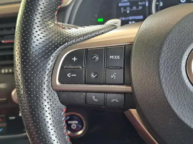 レクサス ＲＸ 450h Fスポーツ 大阪府 2020(令2)年 8.9万km ホワイトノーヴァガラスフレーク /禁煙車//ワンオーナー//サンルーフ//ヘッドアップディスプレイ//ステアリングヒーター//衝突被害軽減ブレーキ//純正HDDナビ//Bluetooth/CD/DVD/USB//AppleCarPlay/AndoroidAuto//全方位カメラ/フルセグテレビ//後席モニター【SumaMoni.Aj】//アダクティブクルーズコントロール//全席パワーシート/赤革レザーシート//全席シートヒーター/前席エアシート//電動リアゲート//ドアエッジプロテクター//社外ラゲージマット//ブラインドスポットモニター//ETC2.0